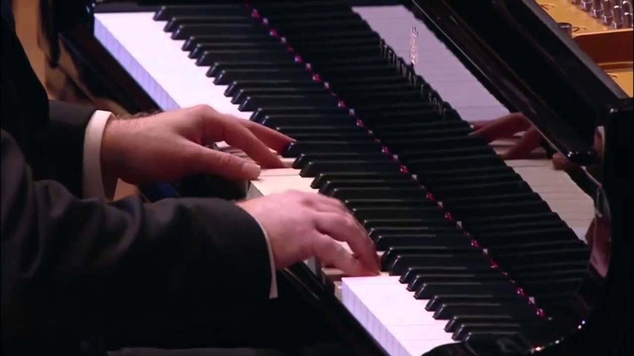 Концерты для фортепиано с оркестром шостаковича. Мацуев с пиано. Мацуев Спиваков концерт 2 Шостаковича. Мацуев играет Шопена.